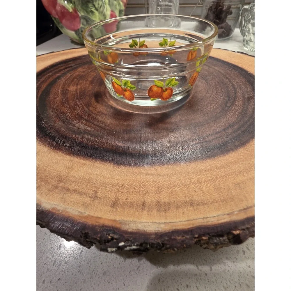 Vintage  Glass Nesting Bowls Set Of 4 Apple Design